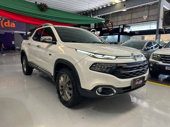 FIAT TORO 2.0 16V TURBO DIESEL RANCH 4WD AT9